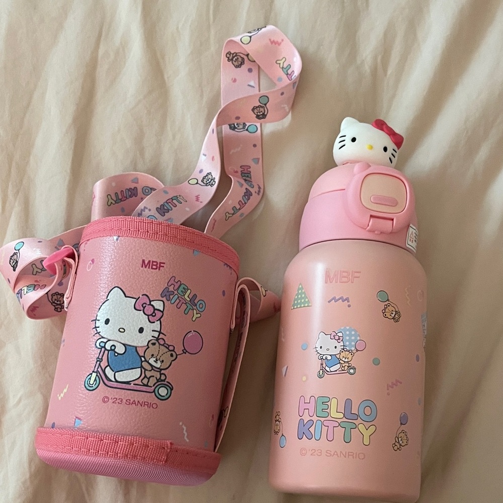 Sanrio Hello Kitty Water Bottle with lanyard